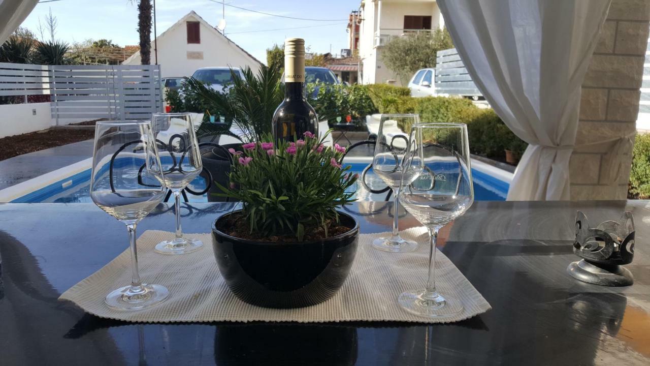 Apartment Mare Vodice Kültér fotó